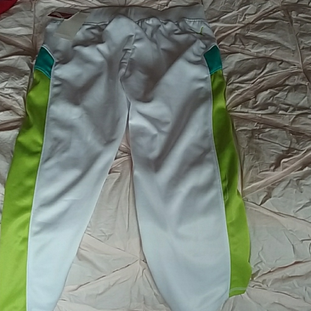 Puma capris - Picture 2 of 2